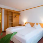 Metropol Hotel