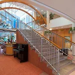 Metropol 4*