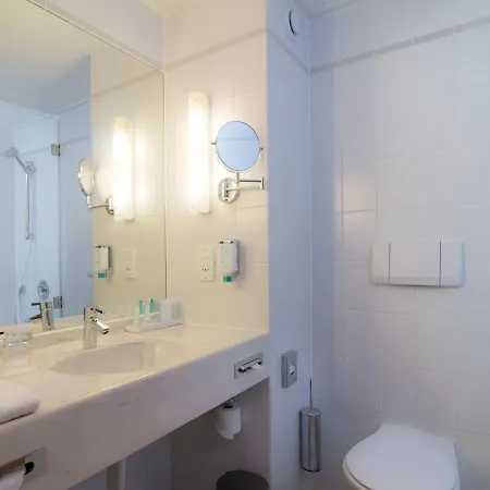 Metropol Hotel 4*
