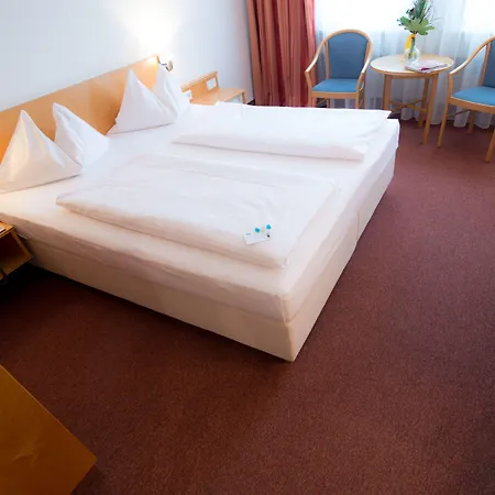 メトロポール 4*