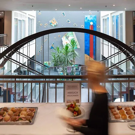Metropol Hotel