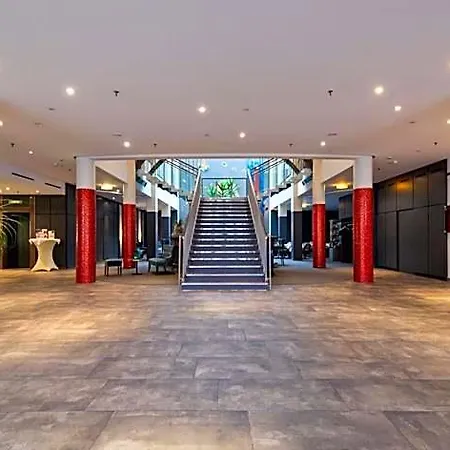 Metropol Hotel 4*