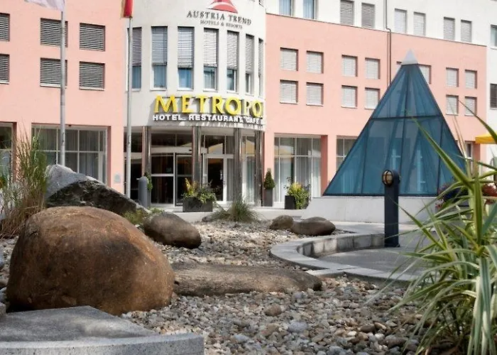 Metropol Hotel